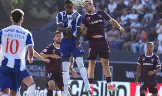 Zaidu sofre lesão na vitória do FC Porto em Viseu