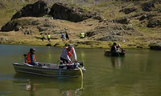 Éxito en la eliminación de los peces de los lagos pirenaicos con un producto químico: "Se demuestra que es posible restaurar el ecosistema"