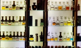 Por que os perfumes árabes viraram febre no Brasil? Entenda o fenômeno