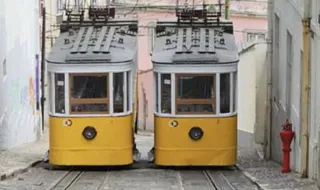 Memorial do Elevador da Glória deverá ser inaugurado esta semana. Acidente em 2025 matou 16 pessoas