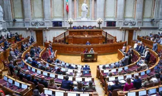 Livre e Bloco de Esquerda criticam moção de censura apresentada pelo Chega