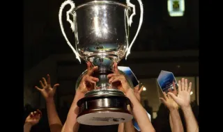 Champions de andebol com dois clubes potugueses