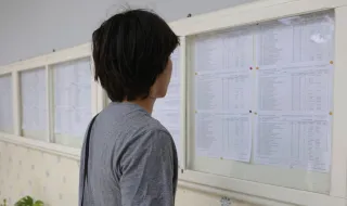 Atrasos nos exames: "Não temos de encontrar bodes expiatórios", defendem diretores de escolas