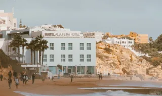 Albufeira “tem capacidade para se reinventar”: atropelamento leva PSD a pedir novo turismo