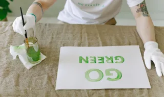 O fim do greenwashing nos brindes de empresa: métricas objetivas chegam ao setor promocional