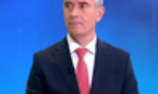 "A moção visava criar uma crise política. O PS não contribuiu para isso": José Luís Carneiro justifica abstenção