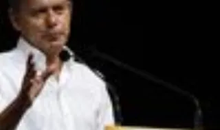 Montenegro vai responder hoje à distância aos participantes da Universidade de Verão do PSD