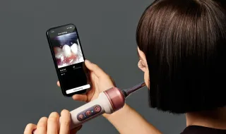 Dyson CameraJet: nova escova de dentes tem uma câmara e sabe onde precisa de limpar