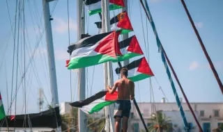 Un activista de la Global Sumud Flotilla se encuentra "crítico" tras 21 días en huelga de hambre en Túnez