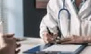 Sindicato dos Médicos alerta para redução de cirurgias no Santo António no Porto