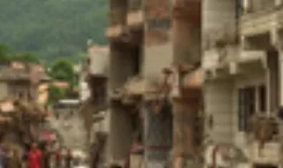 Governo do Nepal alerta para subida do nível da água na área afetada por enxurrada