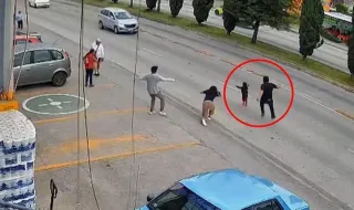 Un hombre arriesga su vida para salvar la de una niña a punto de ser atropellada en México