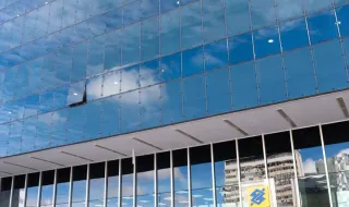 Sindicato bancário leva pensões ao parlamento