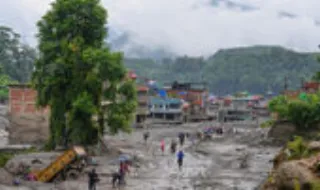 Sobe para 633 o número de vítimas mortais de enxurrada no Nepal