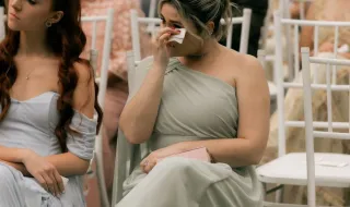 Em lágrimas: um dos momentos marcantes de Lindsay Clancy no tribunal
