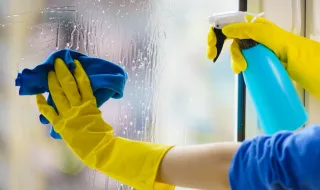 Desculpa para não limpar? Produtos de limpeza modernos podem poluir a sua casa como o trânsito da sua rua
