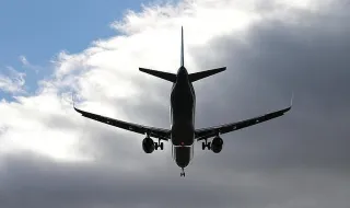 Porque devia ter mais medo de andar de carro do que de avião: risco de morrer num acidente é 626 vezes maior