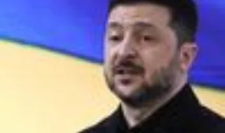 Zelensky alerta companhias aéreas: sobrevoar a Rússia será perigoso devido aos drones