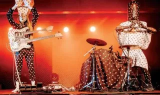 Que banda é esta? O mistério Angine de Poitrine, o duo que desafia o algoritmo e atua no Meo Kalorama esta sexta-feira