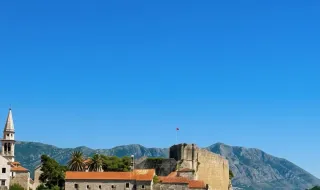 Montenegro vai na próxima semana à tomada de posse do Presidente da República de São Tomé