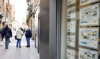 Santi (22 años) logra comprarse una vivienda en España: "Con lo que tenía ahorrado pagué la mitad del valor y luego, en vez de hipotecarme, pedí un préstamo personal y terminé de abonar el resto"