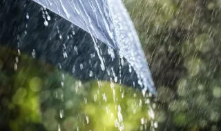 Quatro distritos do norte sob aviso laranja devido à chuva forte