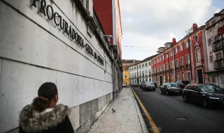 Ministério Público abre inquérito sobre problemas na correção digital dos exames nacionais
