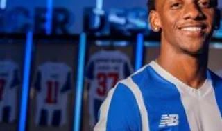 Estreia de Gabriel Mec pelo FC Porto fica para mais tarde