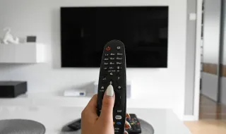 O local onde põe a televisão pode cansar o pescoço e piorar a imagem
