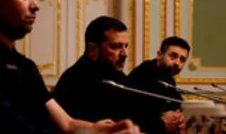 "Agradecemos aos Estados Unidos pelo apoio": Zelensky agradece a Trump e recebe enviados norte-americanos em Kiev