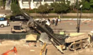 Grua colapsa em Miami e faz quatro feridos