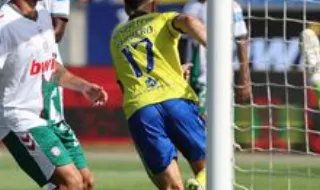 A crónica do Arouca-Marítimo, 2-1: faro dos lobos dá a volta ao jogo