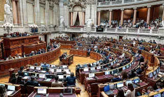 Comissão Permanente aprova por unanimidade plenário para discutir moção de censura do Chega ao Governo