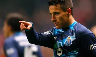 Antigo extremo do FC Porto termina a carreira aos 35 anos