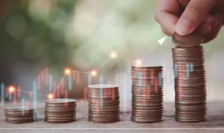 PCP e BE criticam subida das taxas de juro do BCE e defendem medidas para proteger famílias