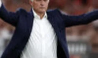 Benfica trata Mourinho como receita comercial