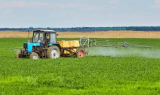 Gasóleo agrícola acima de 1,66 euros leva agricultores a pedir reunião urgente ao Governo
