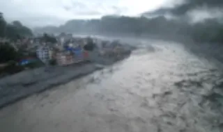 Nepal alerta para novas cheias após subida do nível das águas