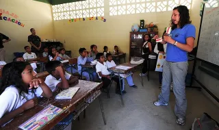 PR timorense pede valorização dos profissionais timorenses na saúde e educação