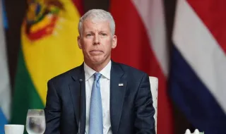 Secretário da Energia dos EUA está em Caracas para assinar acordos sobre petróleo venezuelano