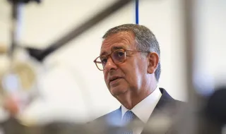 Seguro felicita atletas Bernardo Pereira e Constança Frazão por títulos na canoagem de mar