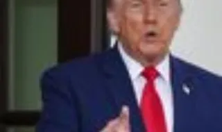 Juíza bloqueia última tentativa de Trump de limitar a cidadania por nascimento