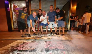 Vila-real celebra una multitudinària Nit de la Xulla al caliu de la festa