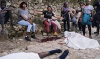Haiti. Gangue violento liberta mulheres e crianças depois de sequestro em massa e ataque mortal