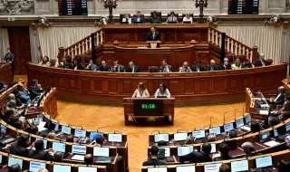 Aprovado plenário para debater e votar moção do Chega esta terça-feira