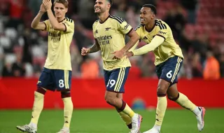 Arsenal bate Sunderland e tem dia "perfeito" na Premier League