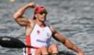 Fernando Pimenta sagra-se campeão do Mundo de K1 5000 metros