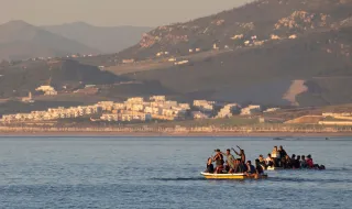 Ceuta: 21 migrantes marroquinos identificados após ataque com pedras a militares
