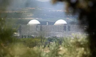 El Gobierno sigue preparando el desmantelamiento de la central nuclear de Almaraz pese a aprobar su prórroga hasta 2030