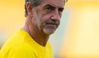 Rui Vitória confiante para o dérbi nos Emirados: «Vamos lutar pelos três pontos»
